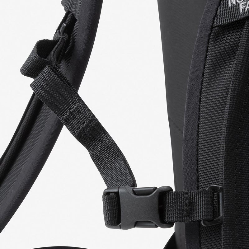ザ・ノース・フェイスTHENORTHFACEアウトドアカジュアルBCヒューズボックス2鞄バッグリュックサックバックパックデイパックNM82255-KP26FW秋冬