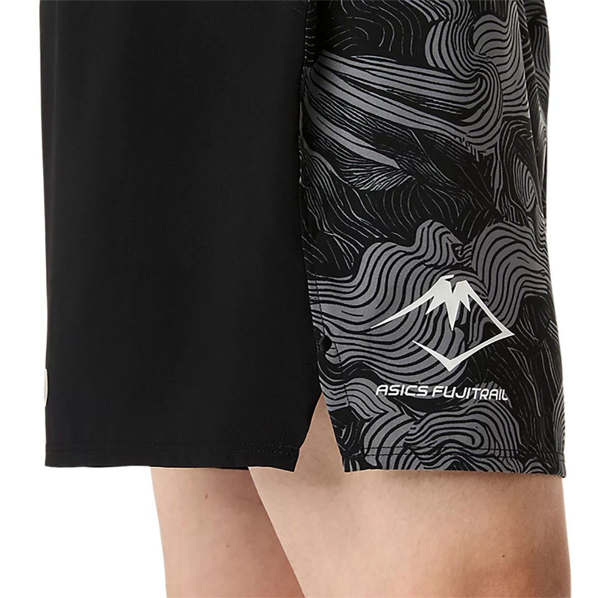 アシックスasicsランニングウェアボトムスショートハーフパンツ短パンフジトレイルオールオーバープリント5インチショートFUJITRAILALLOVERPRINT5INSHORT2011D526メンズ男性26FA秋冬
