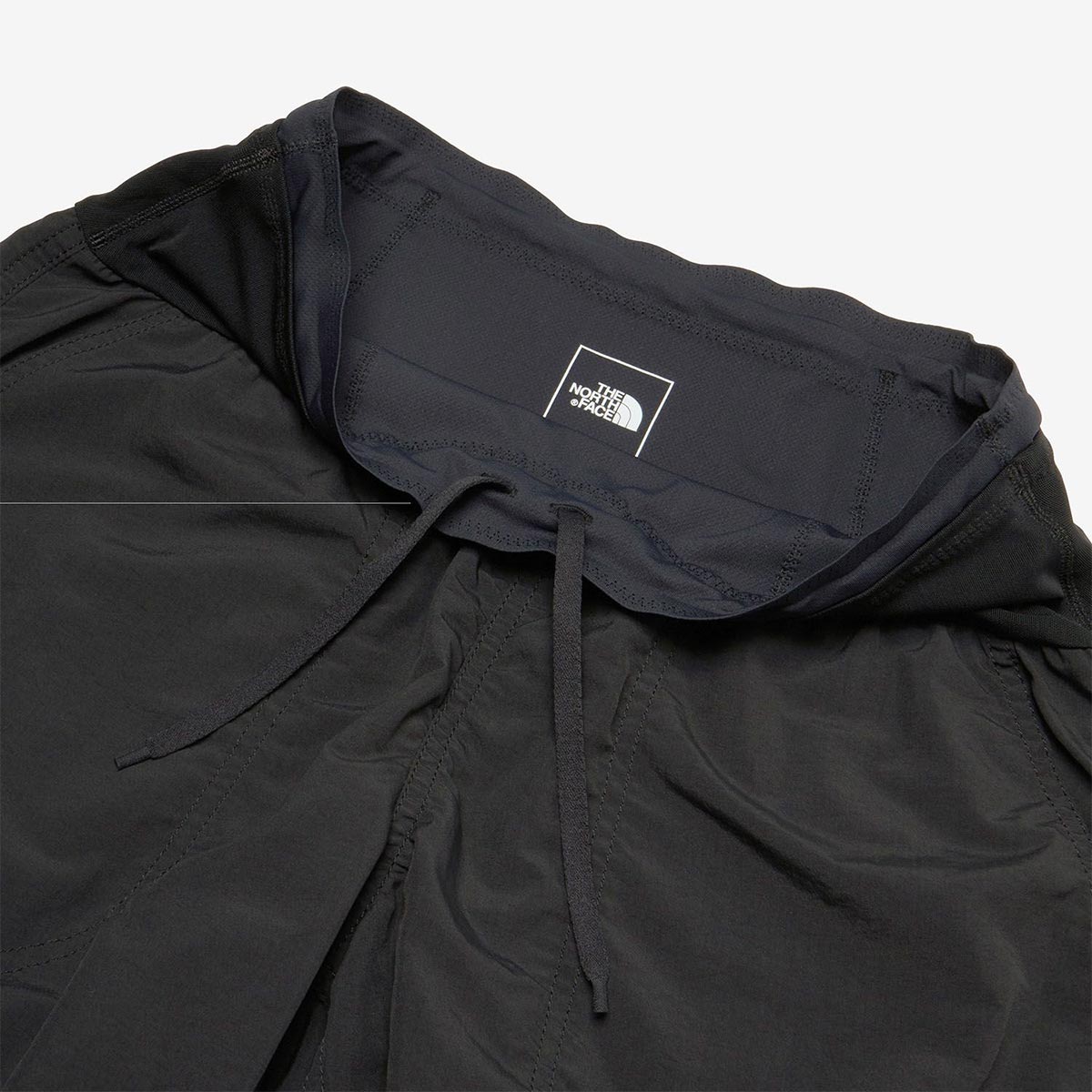 ザ・ノース・フェイスTHENORTHFACEランニングウェアボトムスショートハーフパンツ短パンフリーランショーツNBW22591-BBレディース女性26FW秋冬