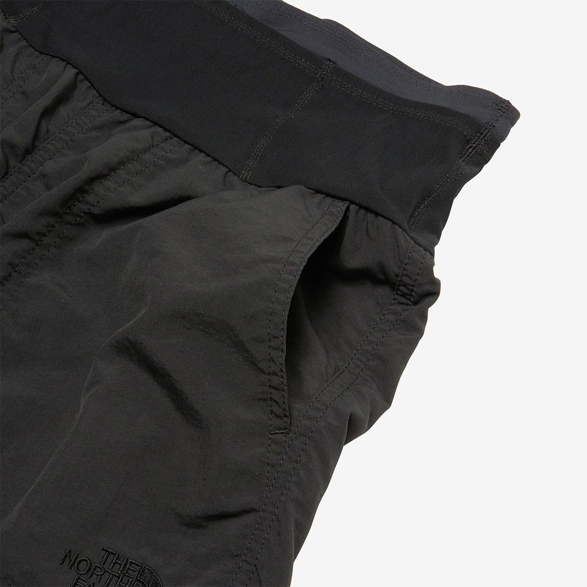 ザ・ノース・フェイスTHENORTHFACEランニングウェアボトムスショートハーフパンツ短パンフリーランショーツNBW22591-CSレディース女性26FW秋冬