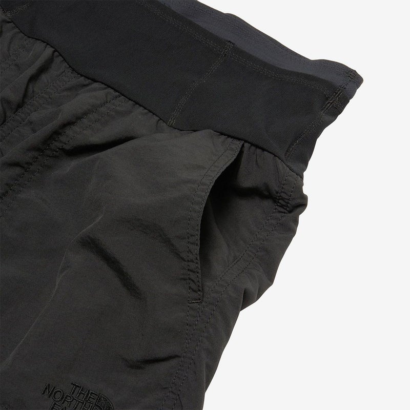 ザ・ノース・フェイスTHENORTHFACEランニングウェアボトムスショートハーフパンツ短パンフリーランショーツNBW22591-CSレディース女性26FW秋冬