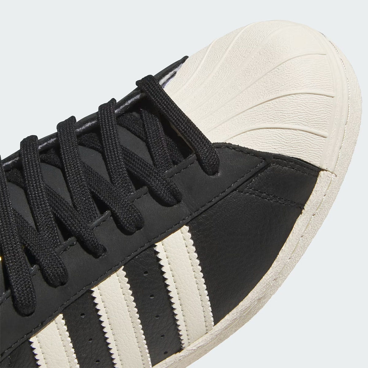 アディダススケートボーディングADIDASSKATEBOARDINGスケボースケートボードスケシュースニーカーシューズ靴スーパースター80ADVSUPERSTAR80ADVKK5003メンズ男性26HO秋冬