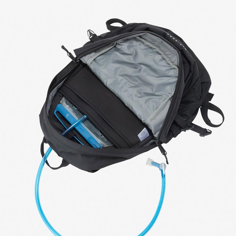 ザ・ノース・フェイスTHENORTHFACEアウトドアカジュアル鞄バッグリュックサックバックパックデイパックホットショットNM72302-BBメンズレディースユニセックス26FW秋冬