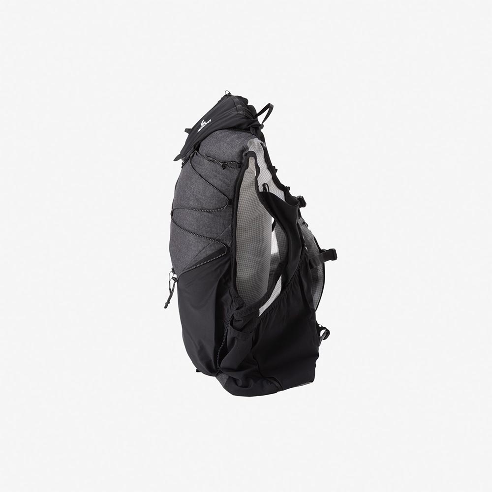 ザ・ノース・フェイスTHENORTHFACEランニング鞄バッグリュックサックバックパックデイパックティーアール6NM62513-CUメンズレディースユニセックス26FW秋冬