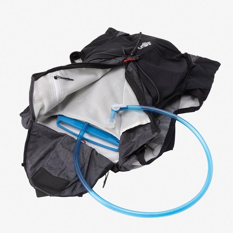 ザ・ノース・フェイスTHENORTHFACEランニング鞄バッグリュックサックバックパックデイパックティーアール6NM62513-CUメンズレディースユニセックス26FW秋冬