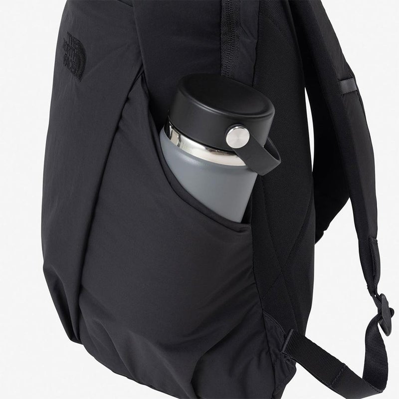 ザ・ノース・フェイスTHENORTHFACEアウトドアカジュアル鞄バッグリュックサックバックパックデイパックフィーカスパックNMW62650-Kレディース女性26FW秋冬