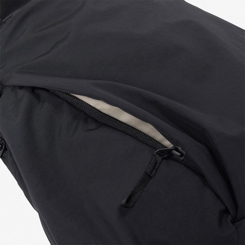 ザ・ノース・フェイスTHENORTHFACEアウトドアカジュアル鞄バッグリュックサックバックパックデイパックフィーカスパックNMW62650-Kレディース女性26FW秋冬