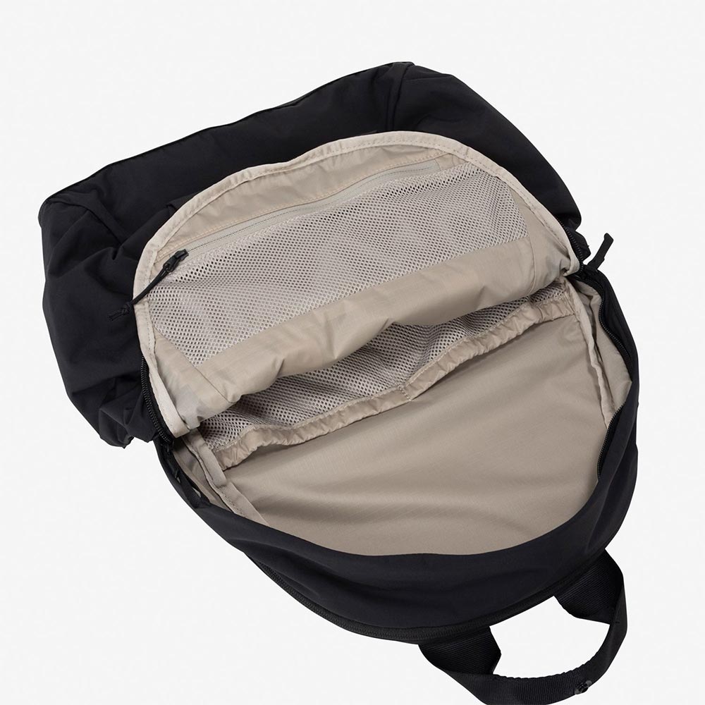 ザ・ノース・フェイスTHENORTHFACEアウトドアカジュアル鞄バッグリュックサックバックパックデイパックフィーカスパックNMW62650-Kレディース女性26FW秋冬