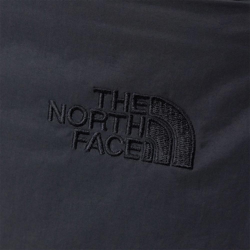 ザ・ノース・フェイスTHENORTHFACEアウトドアカジュアル鞄バッグリュックサックバックパックデイパックフィーカスパックNMW62650-Kレディース女性26FW秋冬