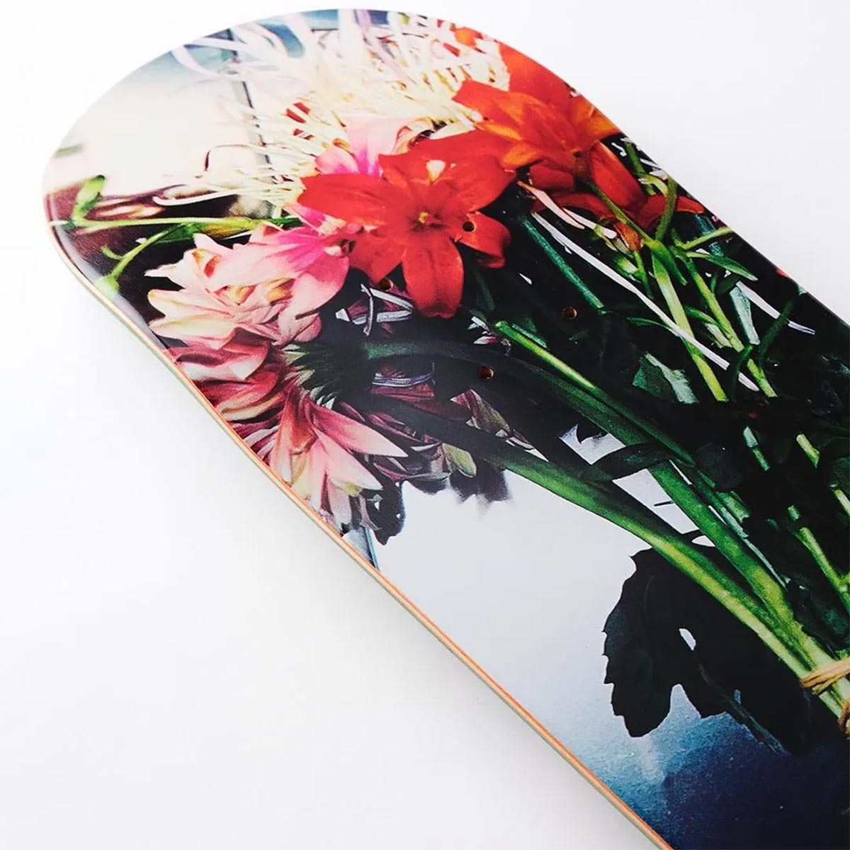 タイトブースTIGHTBOOTHスケボースケートボードデッキ板フラワーFLOWER8SU26-D01