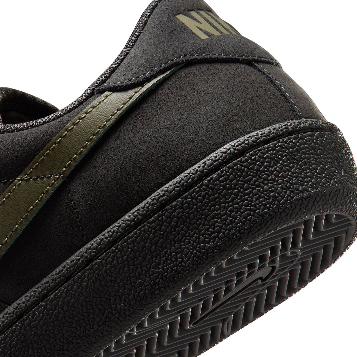 ナイキSBNIKESBスケボースケートボードスケシュースニーカーシューズ靴ZOOMTENNISCLASSICHF7386-200メンズ男性26FA秋冬