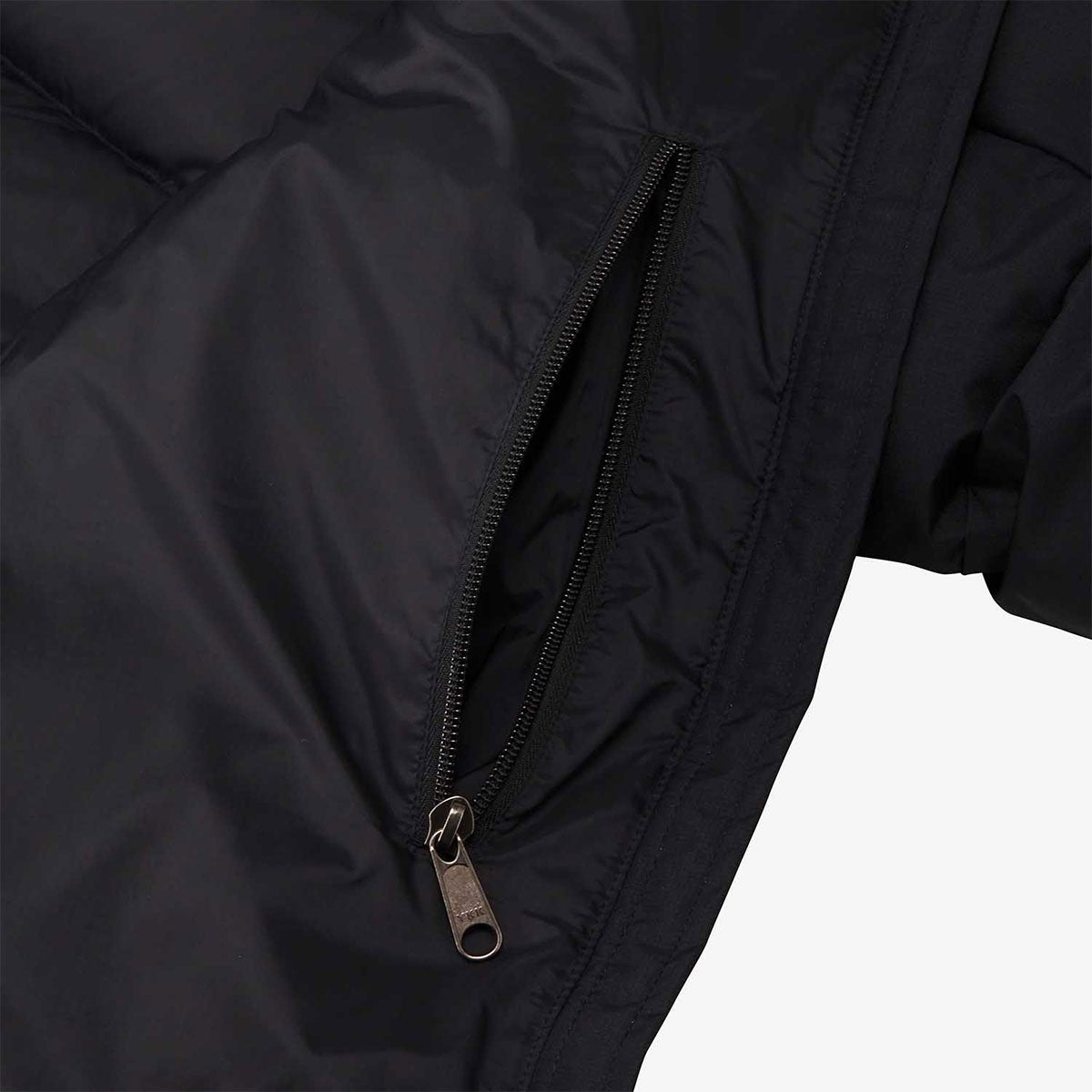 ザ・ノース・フェイスTHENORTHFACEアウトドアカジュアルウェアアウターダウンジャケットバルトロスリークライトジャケットND92652-SAメンズレディースユニセックス26FW秋冬