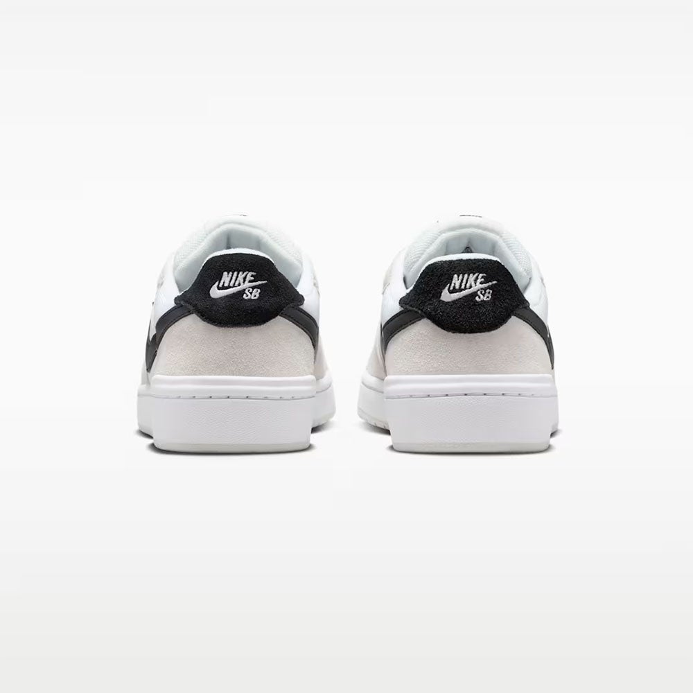 ナイキSBNIKESBスケボースケートボードスケシュースニーカーシューズ靴コード?58IB0108-100メンズ男性26FA秋冬