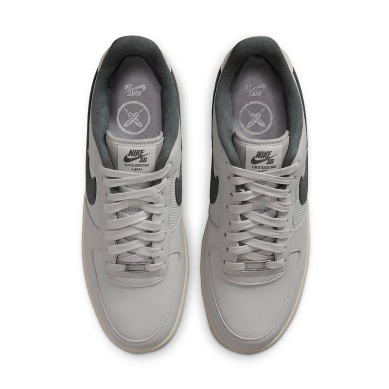 ナイキSBNIKESBスケボースケートボードスケシュースニーカーシューズ靴AIRFORCE1YUTOIO8439-100メンズ男性26FA秋冬
