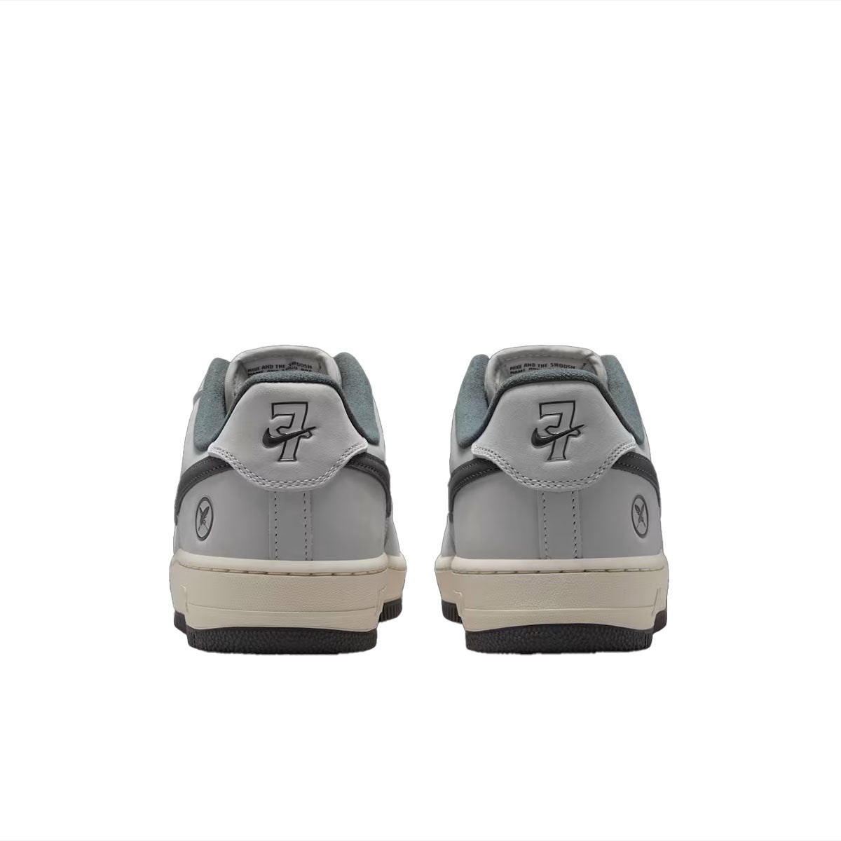 ナイキSBNIKESBスケボースケートボードスケシュースニーカーシューズ靴AIRFORCE1YUTOIO8439-100メンズ男性26FA秋冬