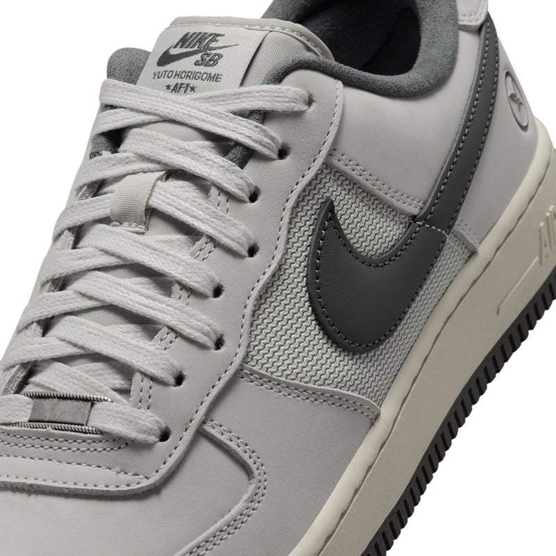 ナイキSBNIKESBスケボースケートボードスケシュースニーカーシューズ靴AIRFORCE1YUTOIO8439-100メンズ男性26FA秋冬