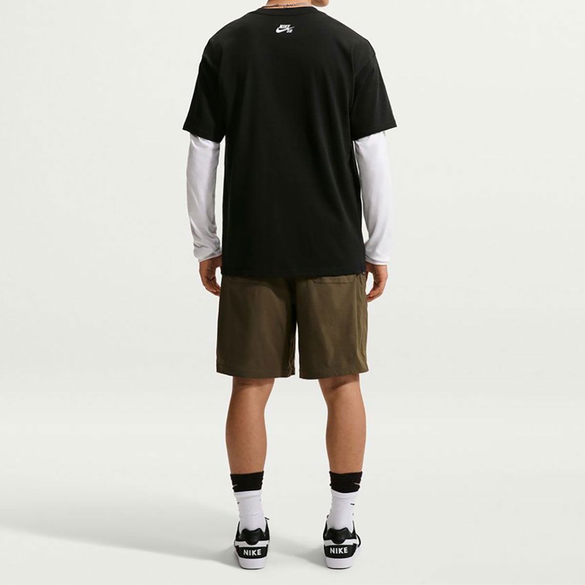 ナイキSBNIKESBスケボースケートボードウェア半袖TシャツNKSBTEELSEYUTO1IM4433-010メンズ男性26FA秋冬