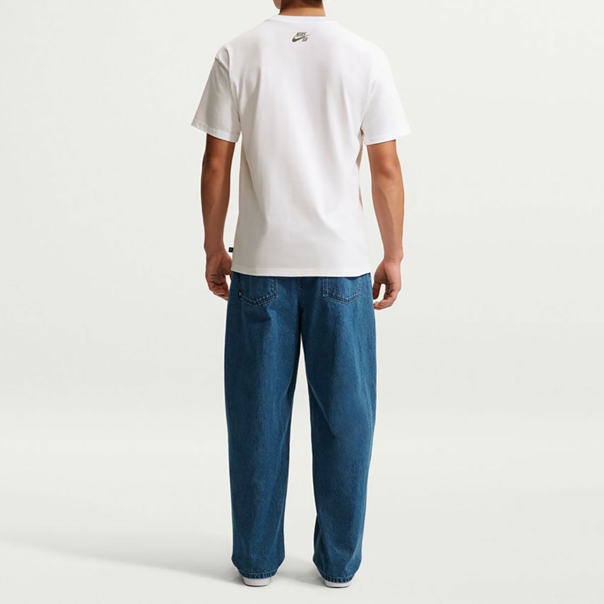 ナイキSBNIKESBスケボースケートボードウェア半袖TシャツNKSBTEELSEYUTO1IM4433-100メンズ男性26FA秋冬