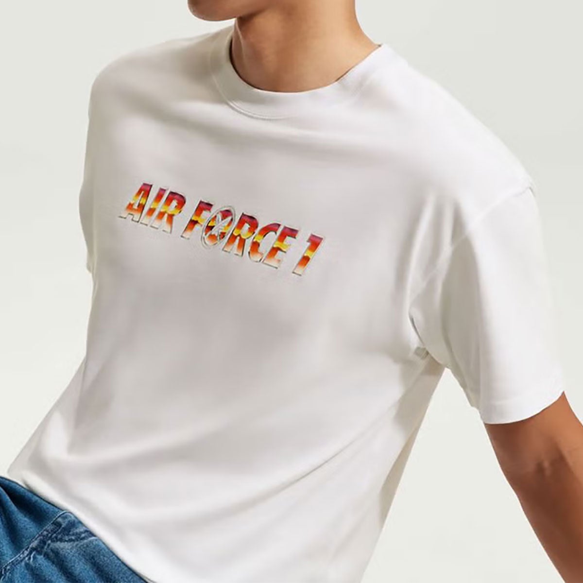 ナイキSBNIKESBスケボースケートボードウェア半袖TシャツNKSBTEELSEYUTO1IM4433-100メンズ男性26FA秋冬