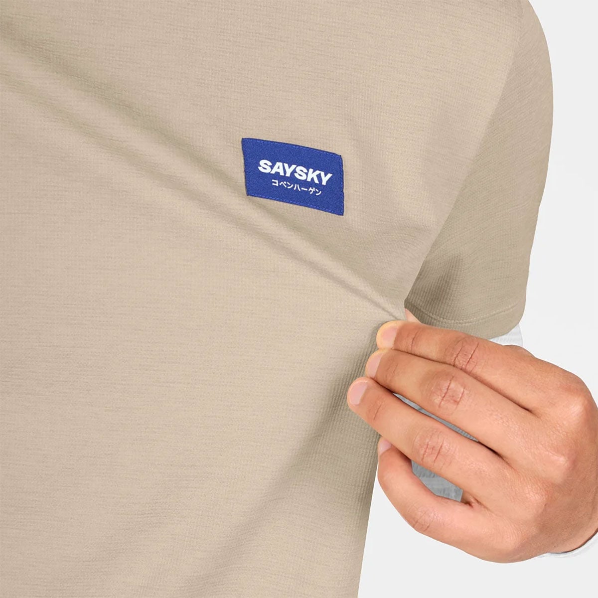 セイスカイSAYSKYランニングウェア半袖TシャツStatementCombatProT-shirtSM25031C8001メンズ男性26FA秋冬