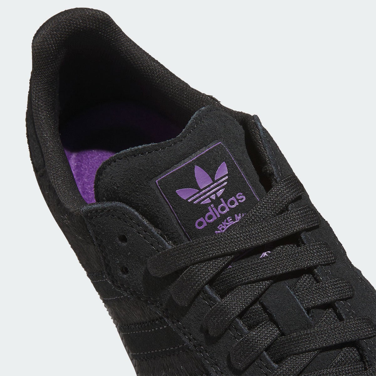 アディダススケートボーディングADIDASSKATEBOARDINGスケボースケートボードスケシュースニーカーシューズ靴サンバジャパンSAMBAADVJAPANSMUHQ5680メンズ男性26FA秋冬