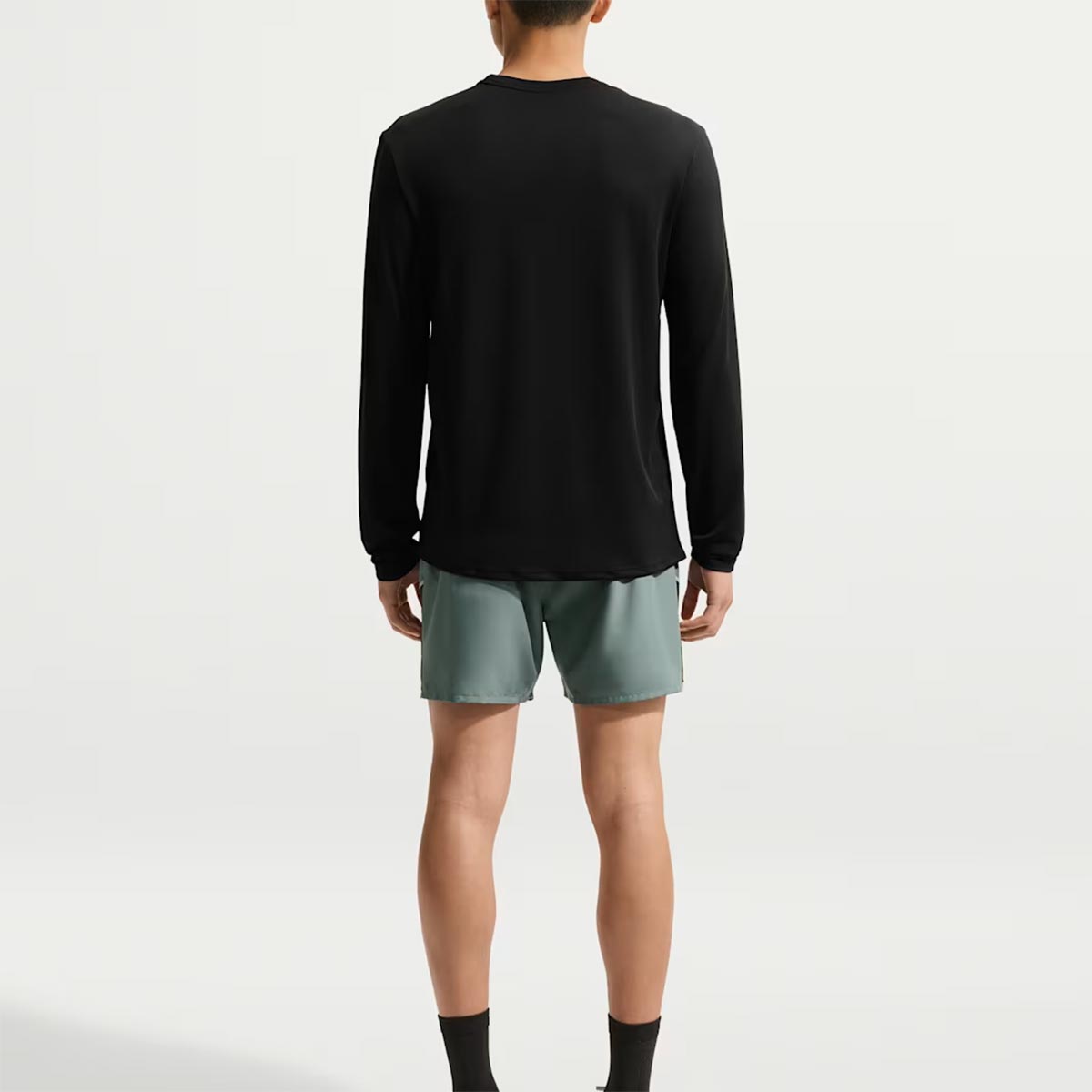 ナイキNIKEランニングウェア長袖TシャツロンTマイラーDri-FITロングスリーブランニングトップIF2087-010メンズ男性26FA秋冬