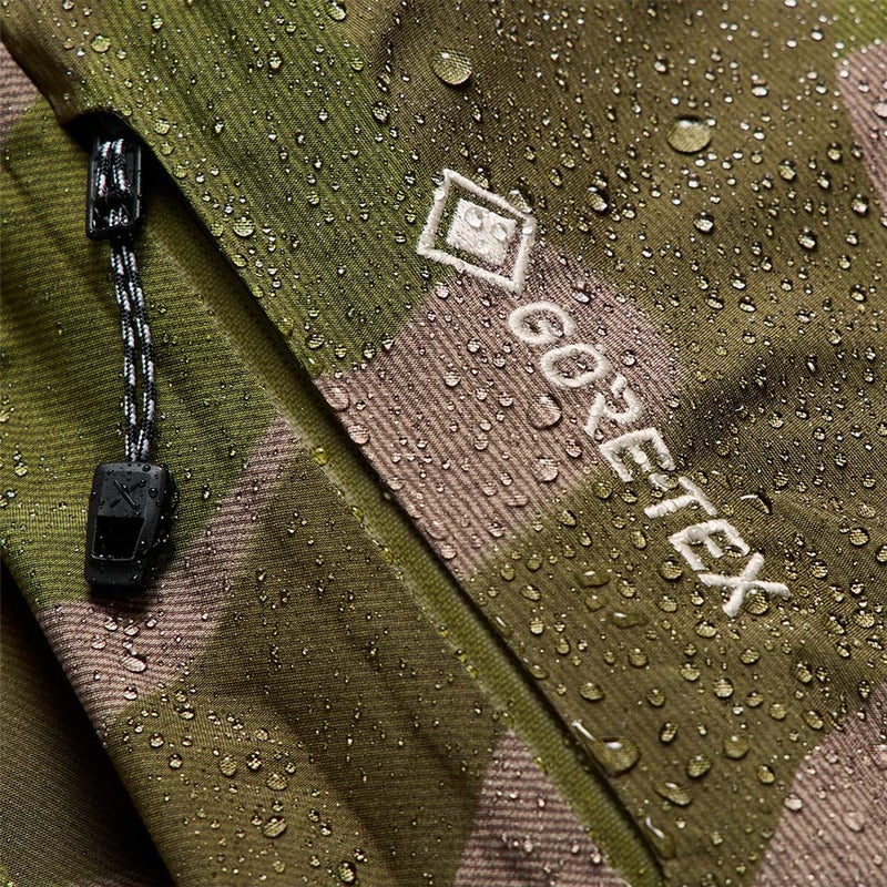 バートンBURTONスノボースノボスノーボードウェアジャケット[ak]SwashSyntheticInsulatedGORE-TEX2LJacket307571-E9S-26メンズ男性26-27