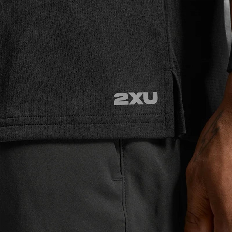 ツータイムズユー2XUランニングウェア半袖TシャツエアロTEEシャツMR7441Aメンズ男性26FA秋冬
