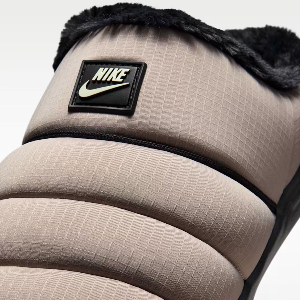 ナイキNIKEサンダル靴バロウSEHV8561-003メンズ男性26FA秋冬