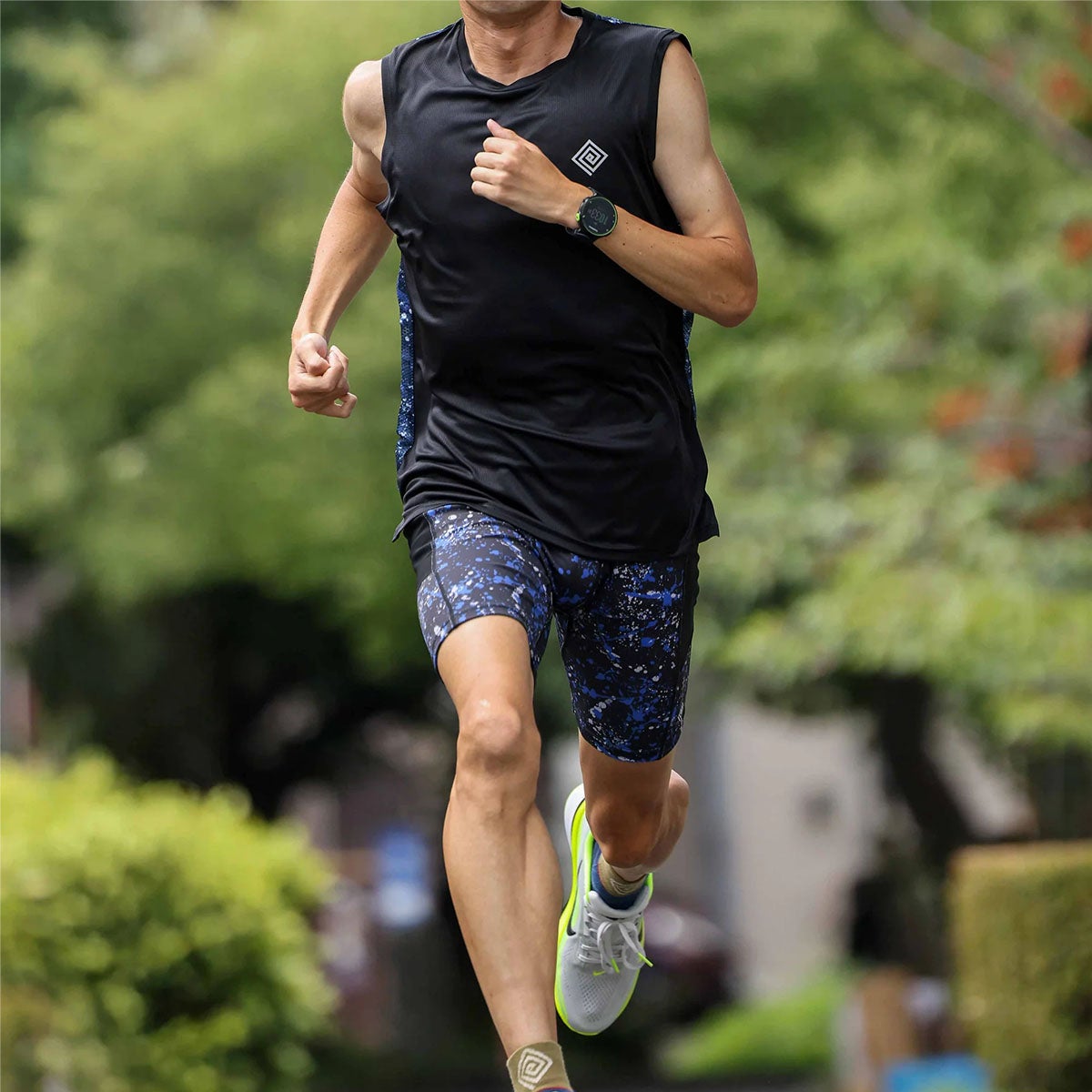 エルドレッソELDORESOランニングウェアノースリーブタンクトップJosephSleevelessE1227226メンズレディースユニセックス26FA秋冬