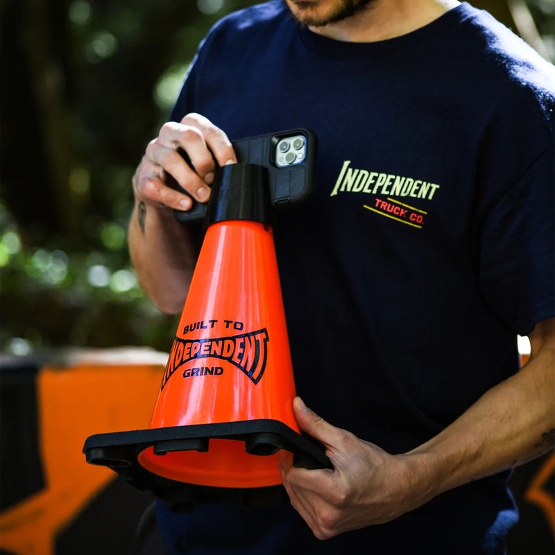 インディペンデントINDEPENDENTスケボースケートボードBUILTTOGRINDPHONECONE51826390226FA秋冬