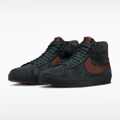 ナイキSBNIKESBスケボースケートボードスケシュースニーカーシューズ靴ズームブレーザーMIDIO0667-300メンズ男性26HO秋冬