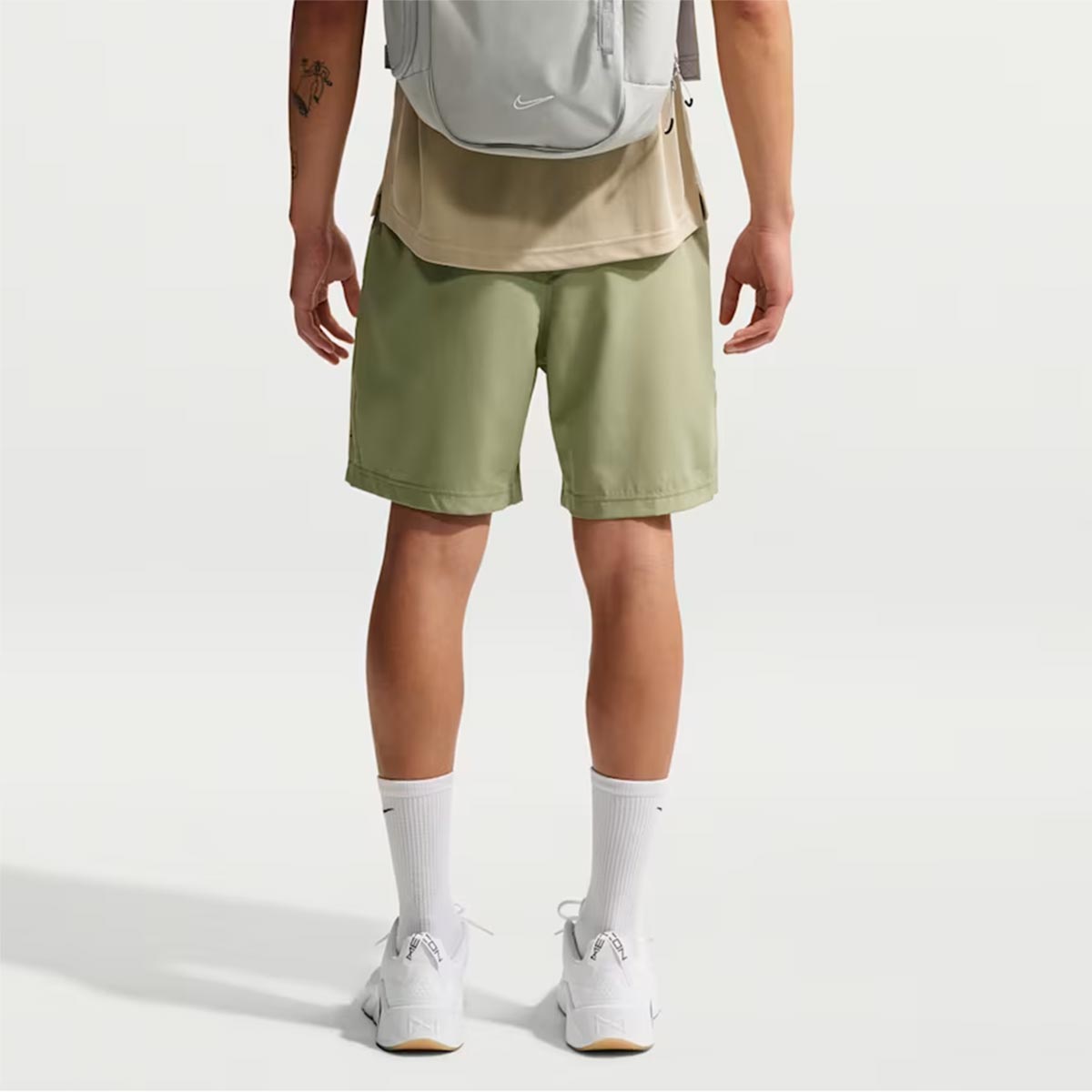 ナイキNIKEジムフィットネスヨガウェアボトムスショートハーフパンツ短パンDri-FITフォームDV9858-377メンズ男性26HO秋冬