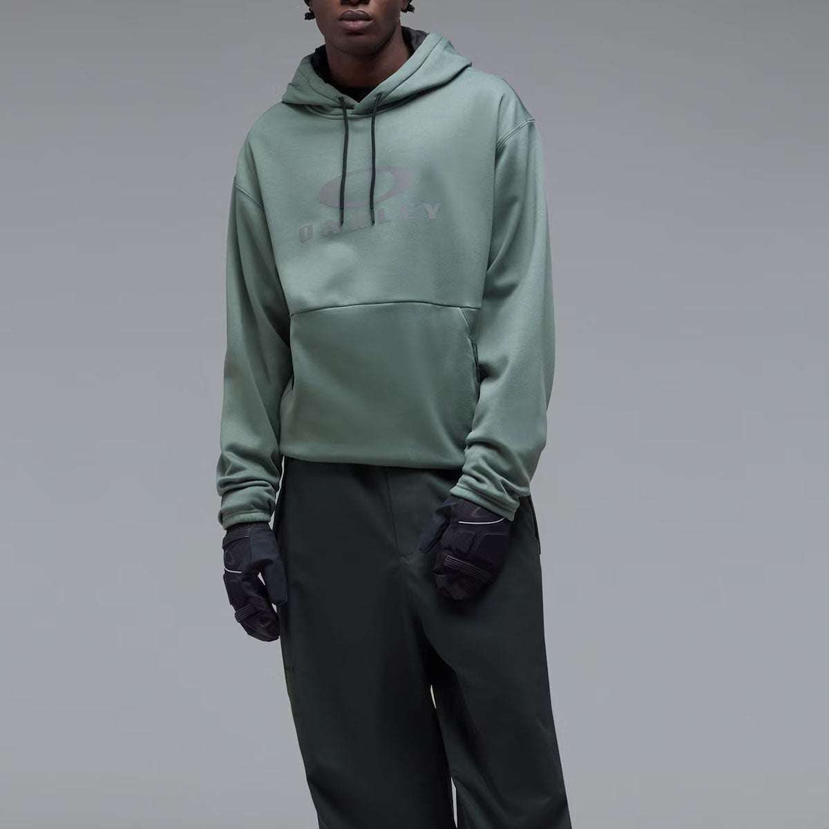オークリーOAKLEYスノボースノボスノーボードウェアスウェットパーカーRiderPhantomHoodieFOA408889メンズ男性26-27