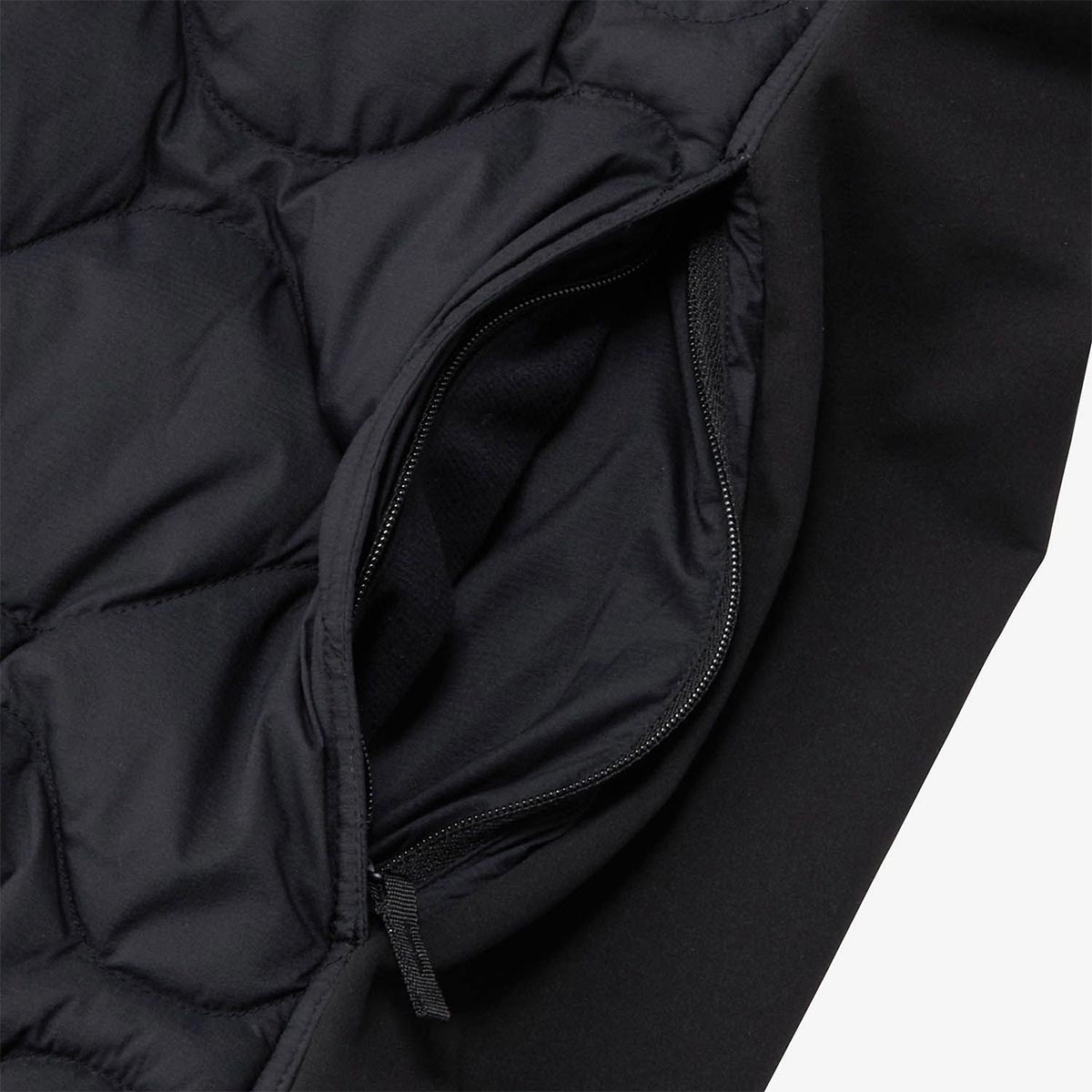 ザ・ノース・フェイスTHENORTHFACEランニングウェアアウター中綿ジャケットフリーランインサレーテッドジャケットNY82590-FIメンズレディースユニセックス26FW秋冬